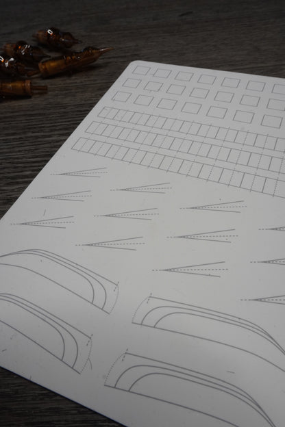 Lara Pro Practice Latex – Brows Edition